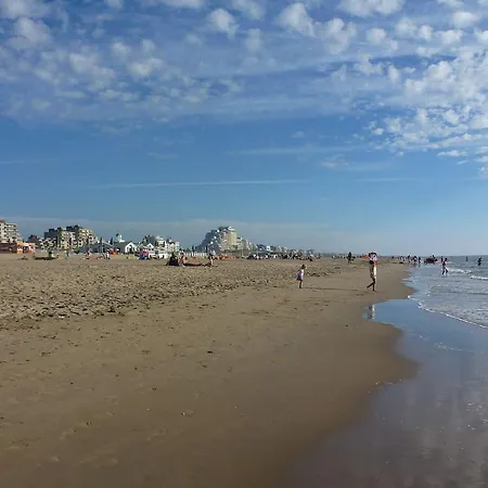 Huisje Aan Zee B *